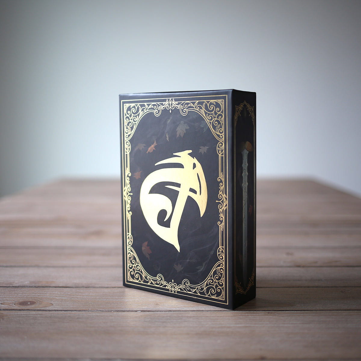 Chain of Gold Slipcase from the Cassandra Clare Collection. Includes gold foiling, rune art, Cortana sword, and a quote.