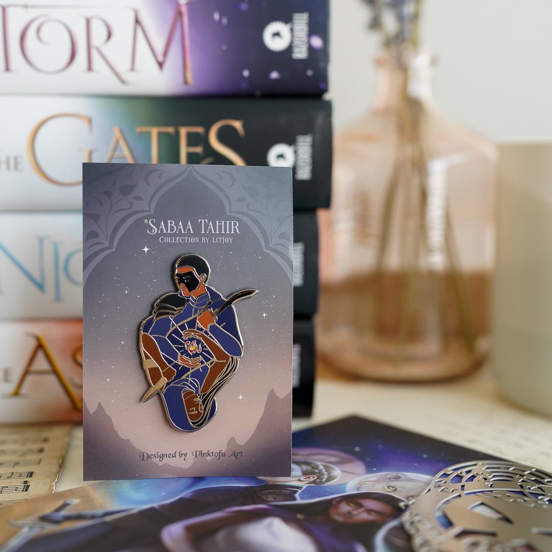 Laia and Elias Enamel Pin with two main characters from An Ember in the Ashes