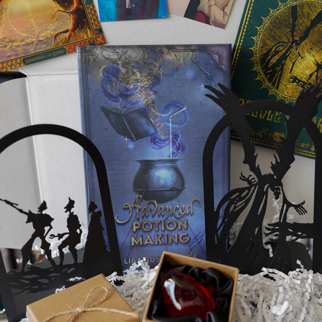 Legends and Lore Crate comes with a book box that looks like an dark blue Advanced Potion Making Book